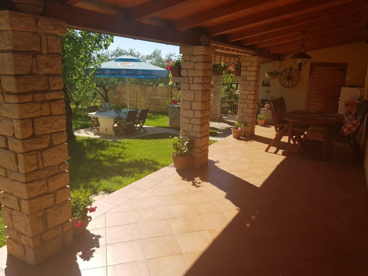 فيلا Casa Istria بوجي المظهر الخارجي الصورة